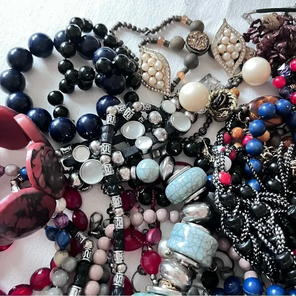 Craft/Wearable Jewelry Lot
